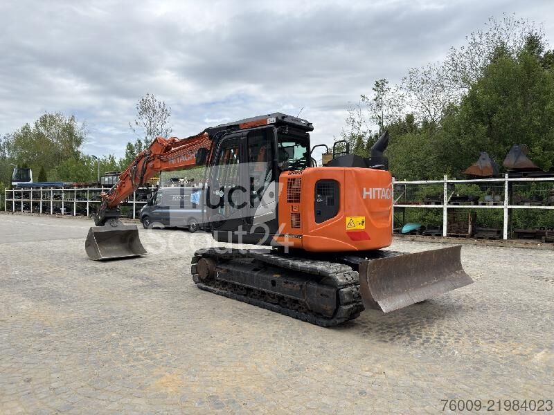 ⇒ Hitachi ZX135US-6 - TruckScout24.com 🏷️