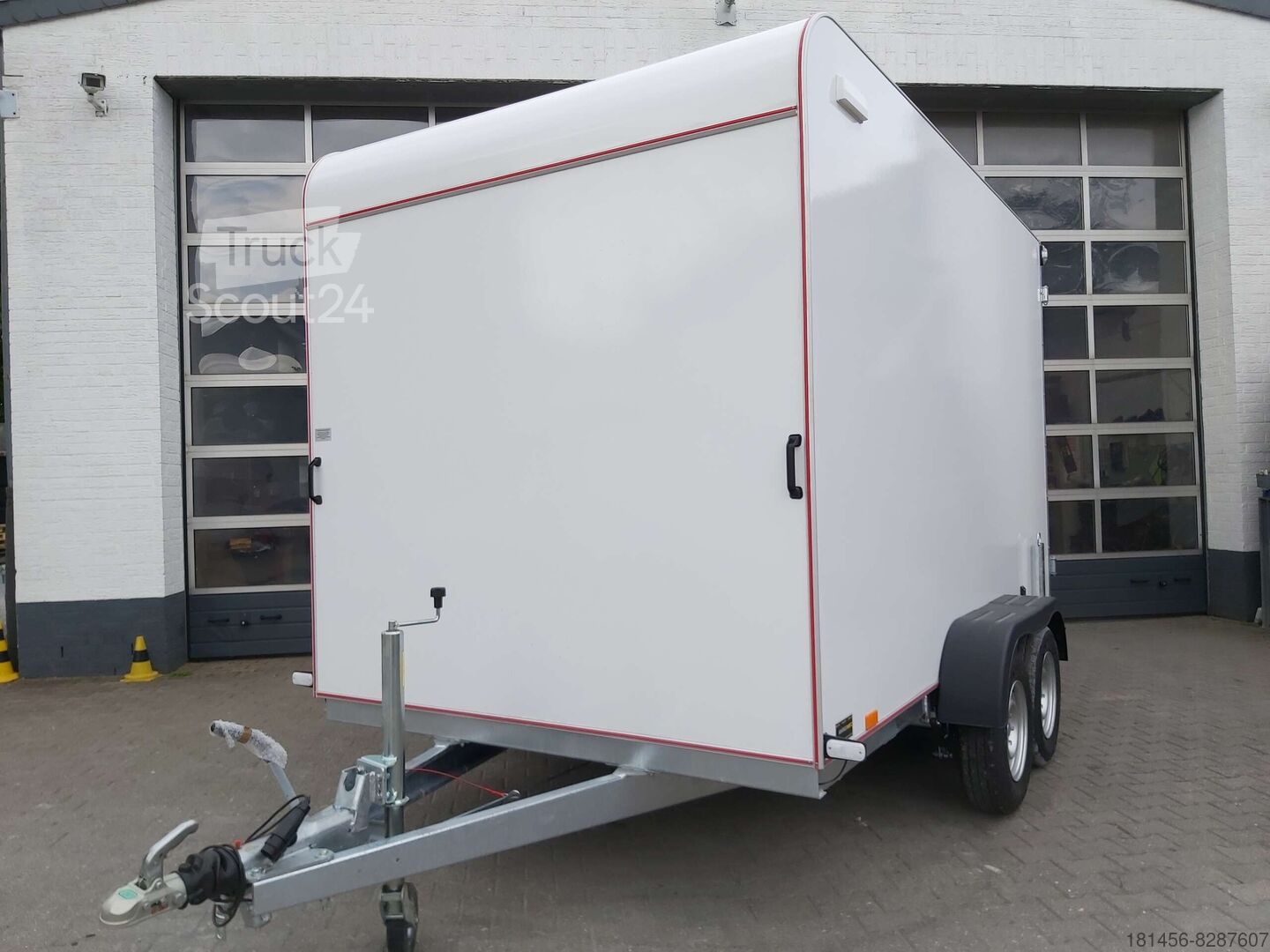 ▷ trailershop TFS großer aerodynamischer Koffer 360x200x210cm Zurrsystem  100kmH inklusive buy used at TruckScout24