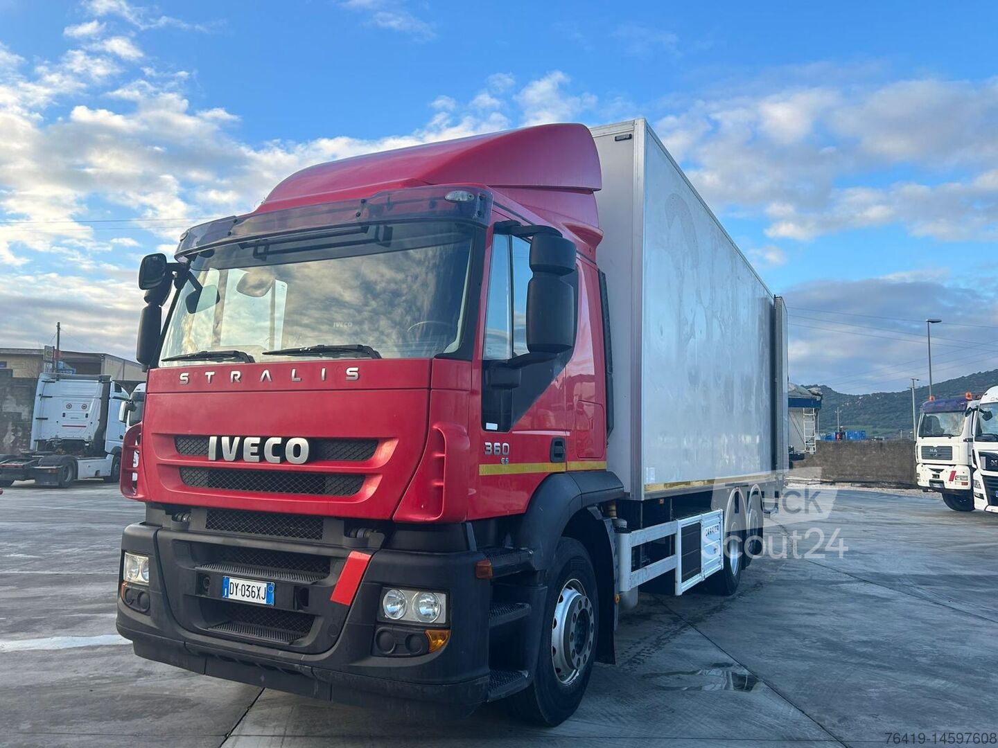 ▷ Iveco STRALIS 350 ISOTERMICO buy used at TruckScout24