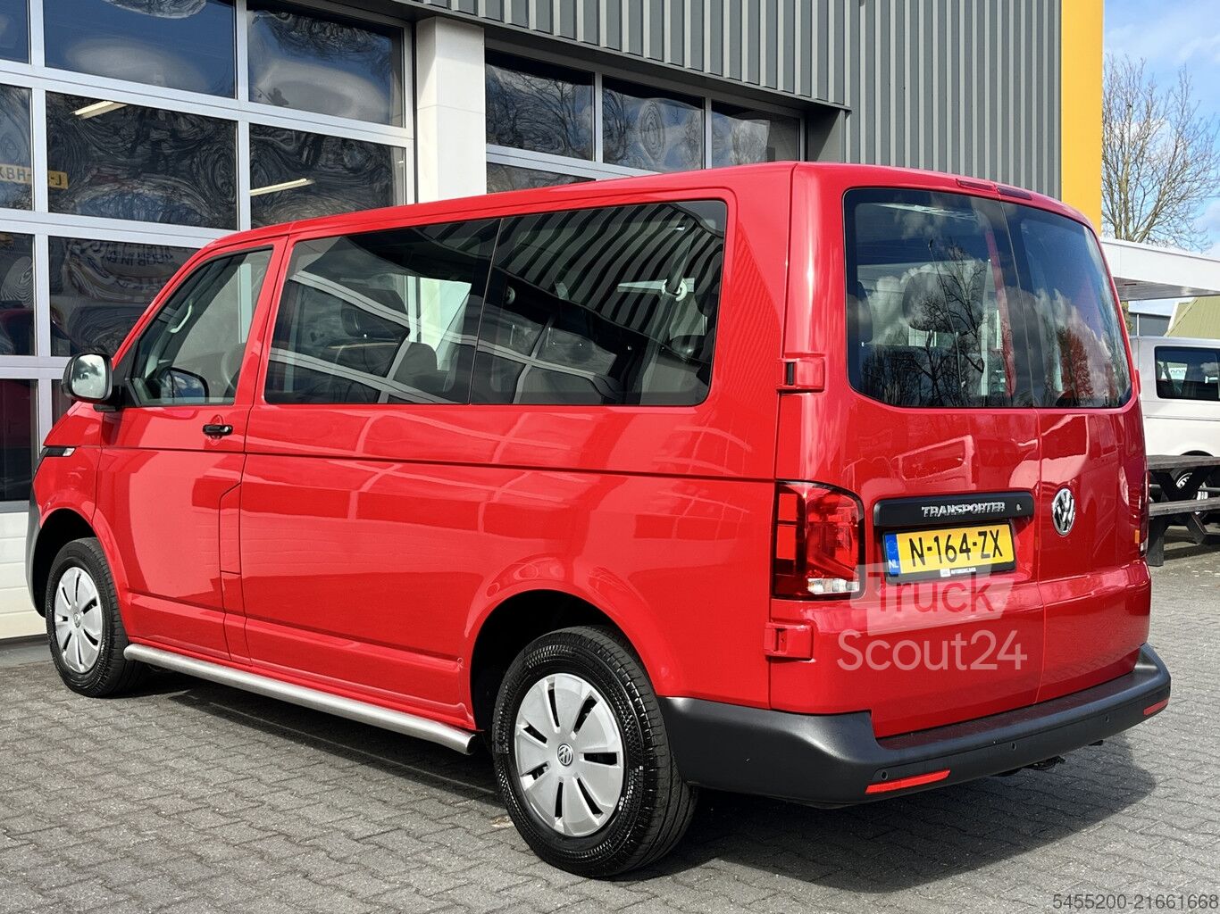 ⇒ VW Transporter Kombi 2.0 TDI L1H1 Comfortline Expo