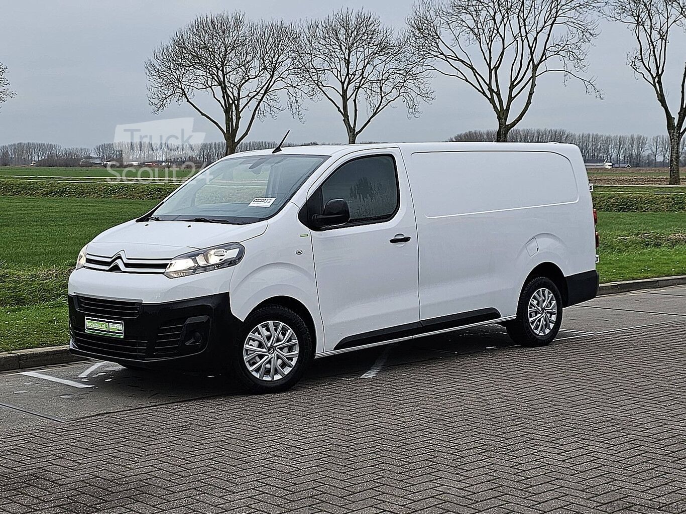 ⇒ CITROEN JUMPY 2.0 L3 XL Navi Euro6 AC! - TruckScout24.com 🏷️