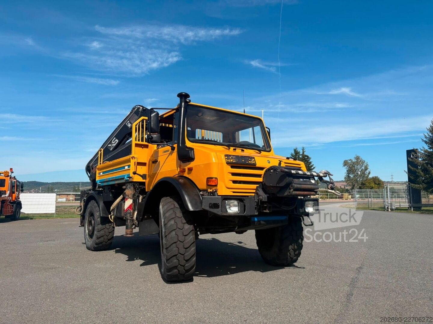 ⇒ MERCEDES-BENZ Unimog U5000 4x4, HIAB 166-E5, Funk, Winde ⇒ MERCEDES-BENZ Unimog U5000 4x4, HIAB 166-E5, Funk, Winde