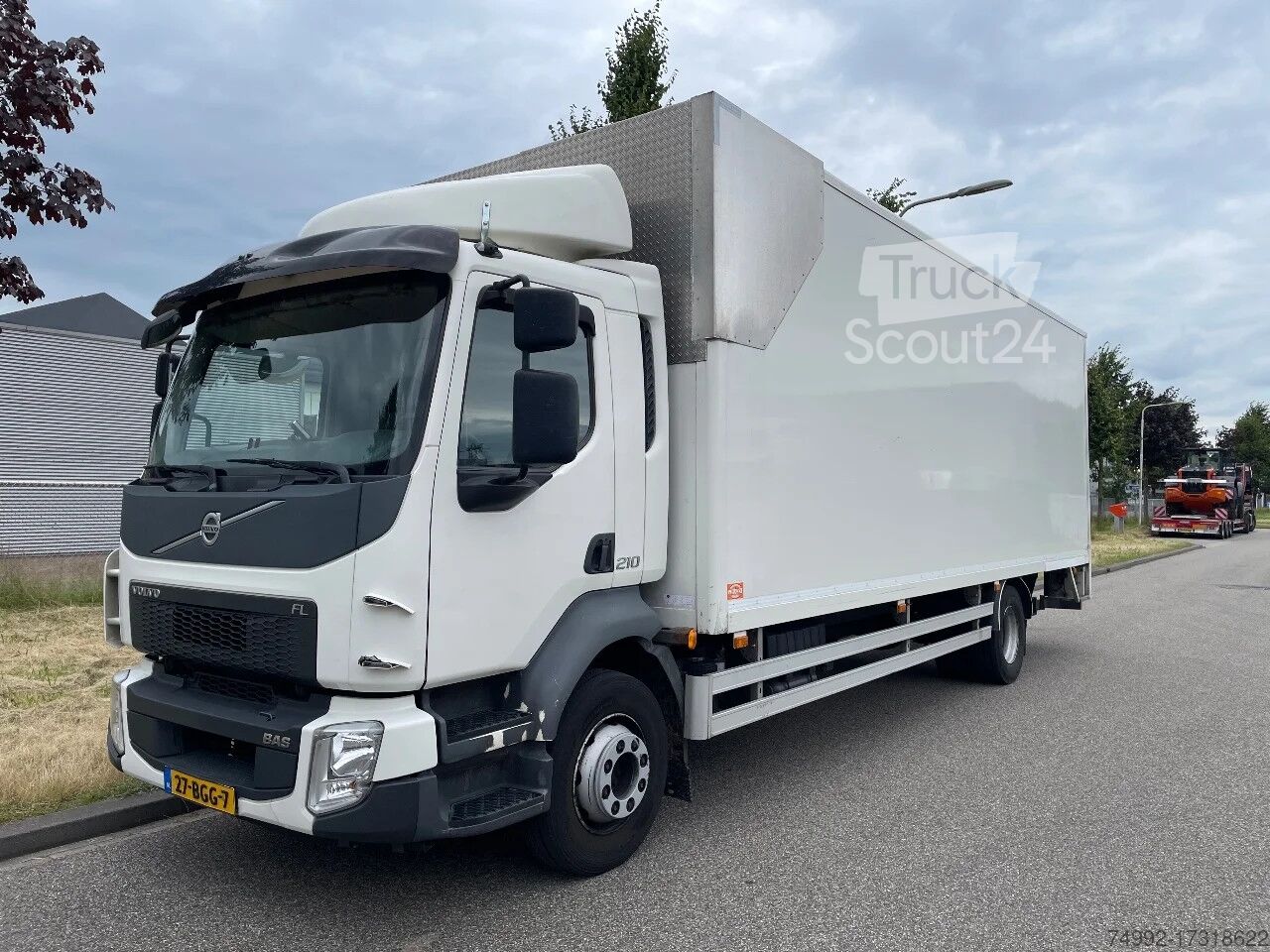 ⇒ Volvo FL 210 euro 6 2015 - TruckScout24.pl 🏷️