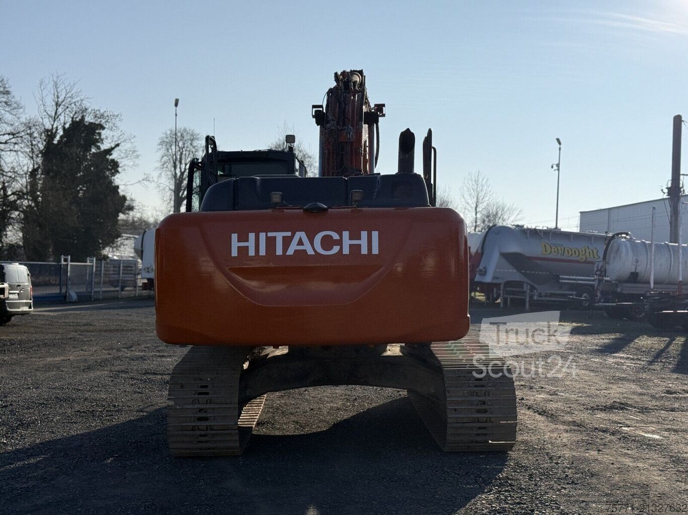 ⇒ Hitachi ZX210LC-6 KOPARKA GĄSIENNICOWA - TruckScout24.com 🏷️