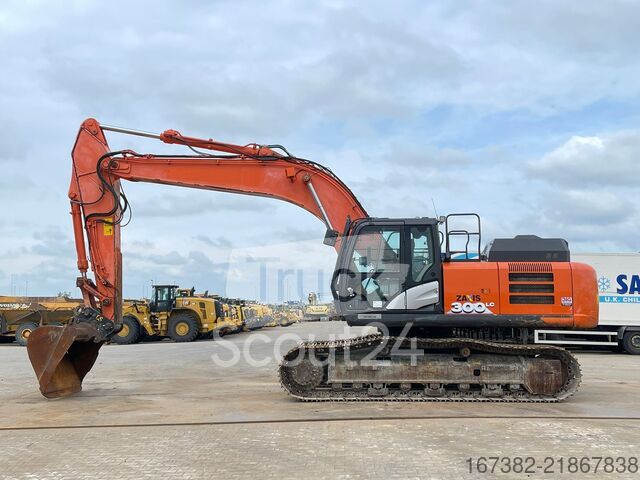 ⇒ Hitachi ZX300-6 - TruckScout24.nl 🏷️