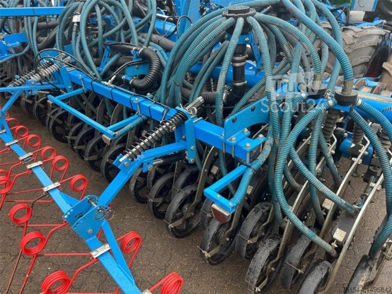 ⇒ Lemken Compact Solitair 9/600 KK - TruckScout24.com 🏷️