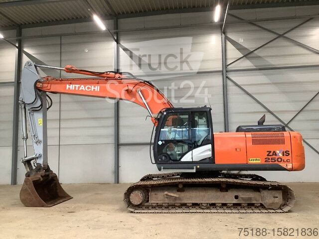 ▷ Hitachi ZX 250 LC-5 B buy used at TruckScout24