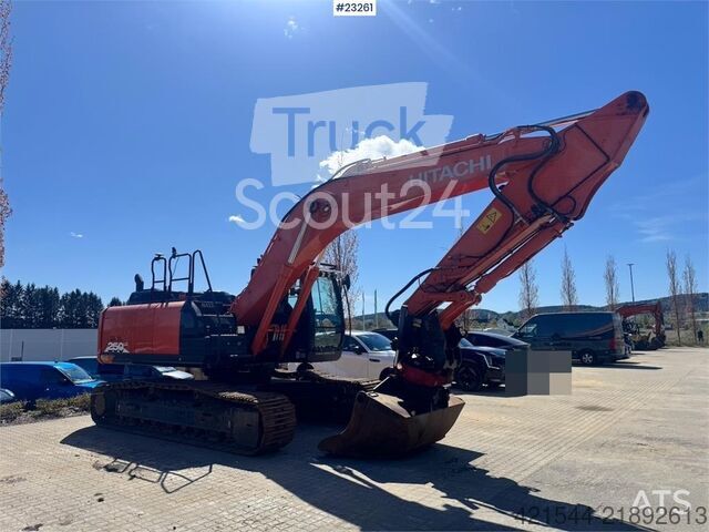 ⇒ Hitachi ZX250LC-6 Excavator – GPS – Rototilt – 2 Buckets