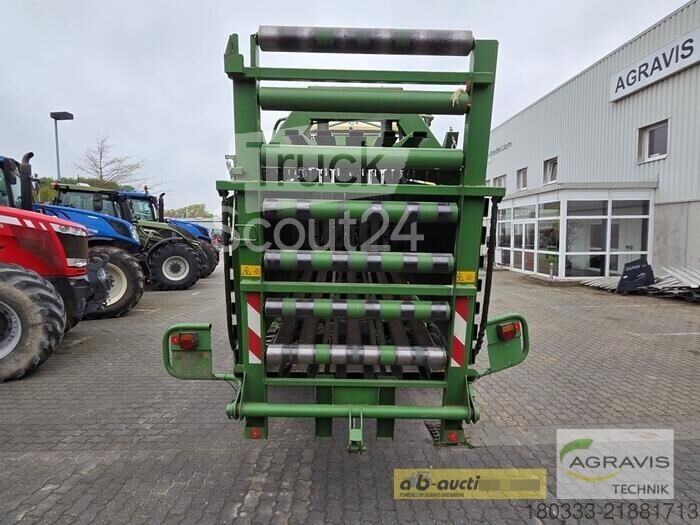 ⇒ Krone BIG PACK 12130 XC - TruckScout24.com 🏷️