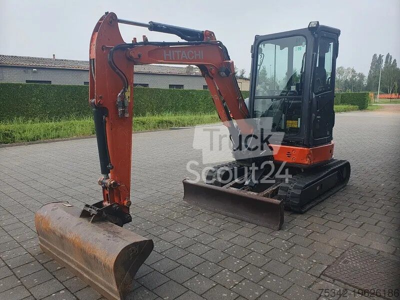 ⇒ Hitachi ZX33U -5A -CLR - TruckScout24.com 🏷️