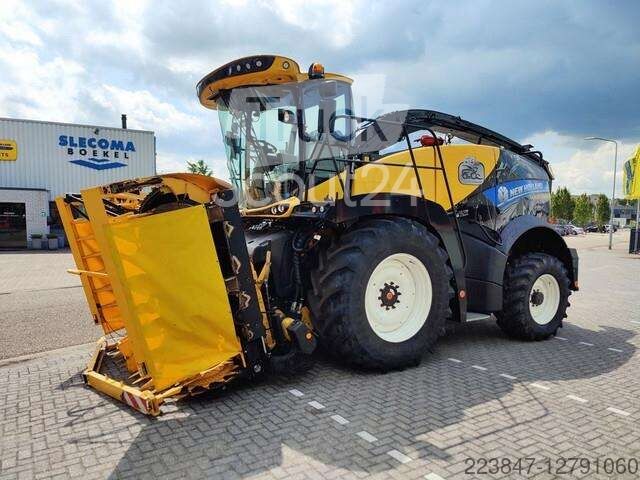 New Holland FR550 buy used - Offer on TruckScout24