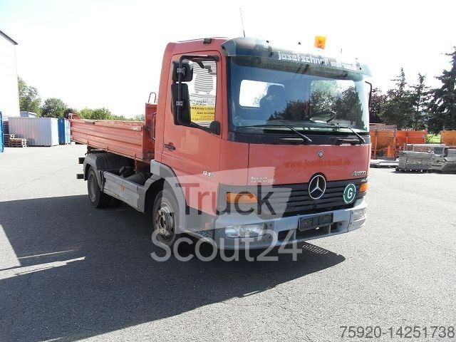 MERCEDES-BENZ815AtegoDreiseitenkipperMeiller