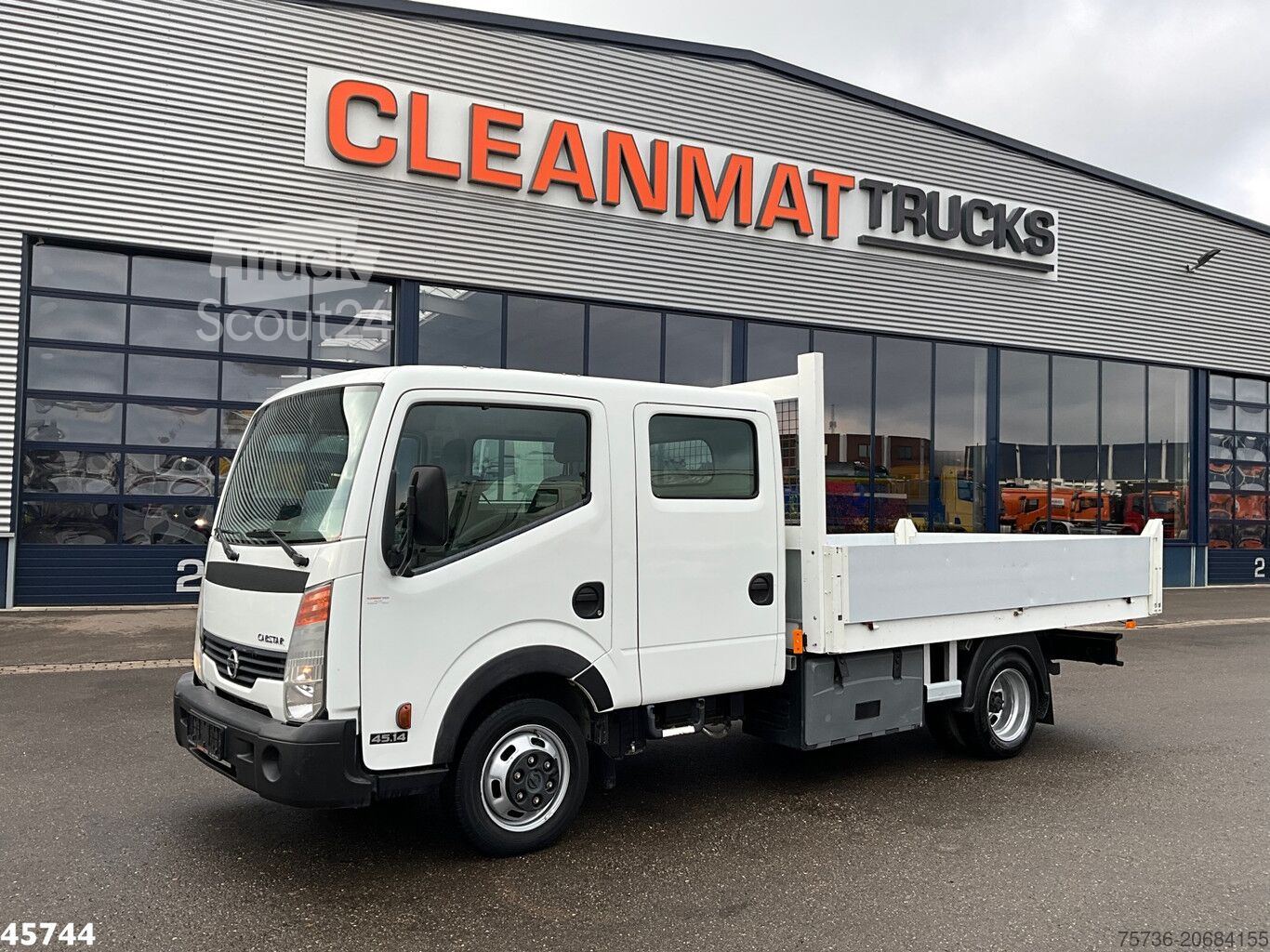⇒ Nissan Cabstar 45.14 kipper 7 zitplaatsen Manual Just