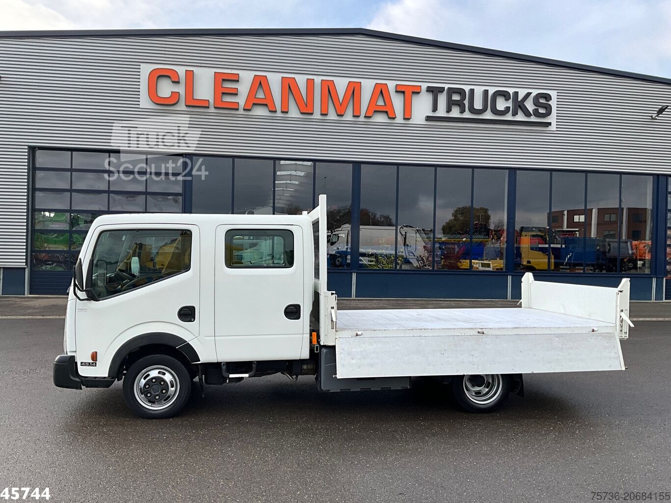 ⇒ Nissan Cabstar 45.14 kipper 7 zitplaatsen Manual Just