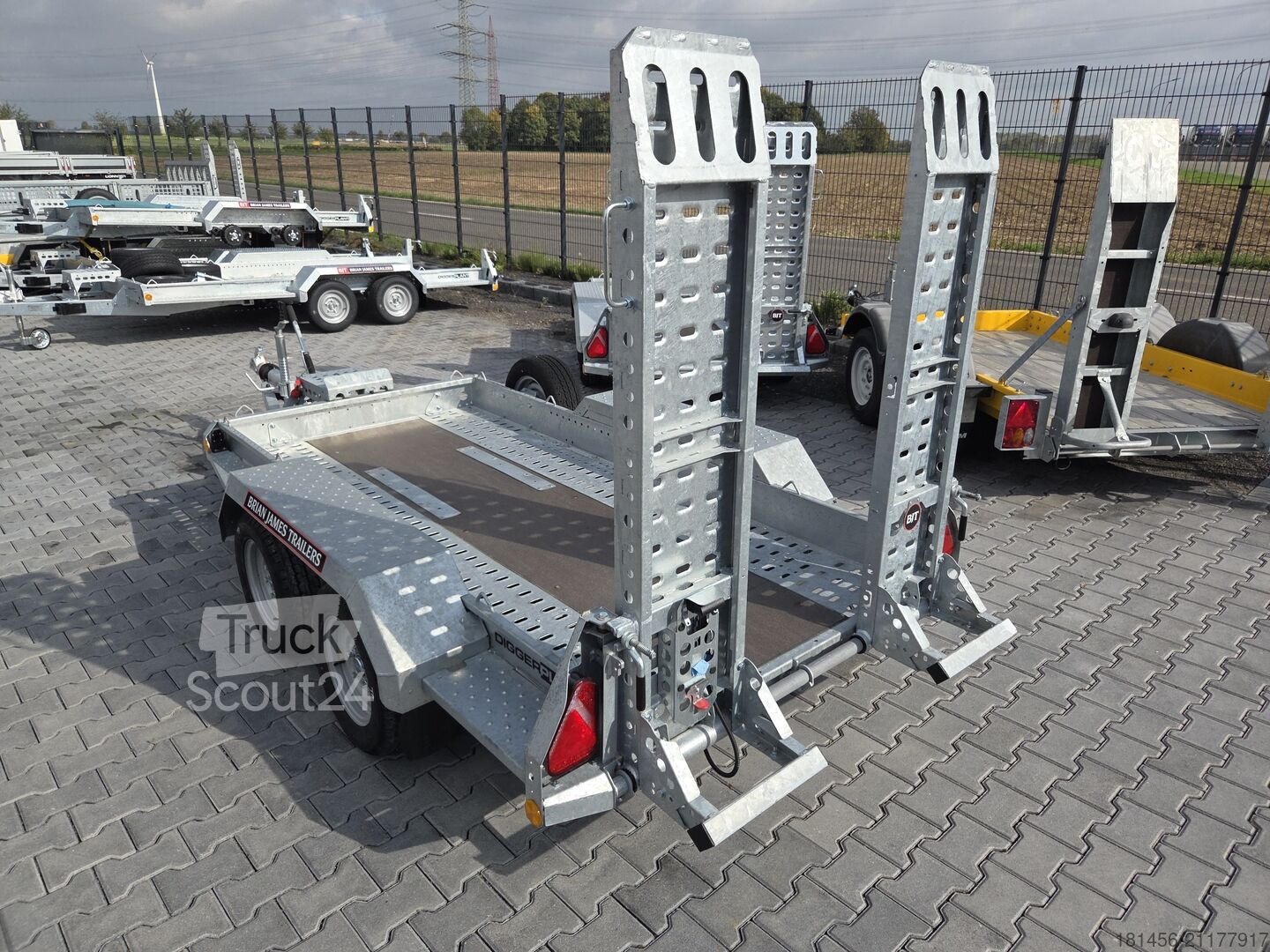 Brian James Trailers Digger Plant Rampen 543-2813-35-2 direkt -  TruckScout24.com