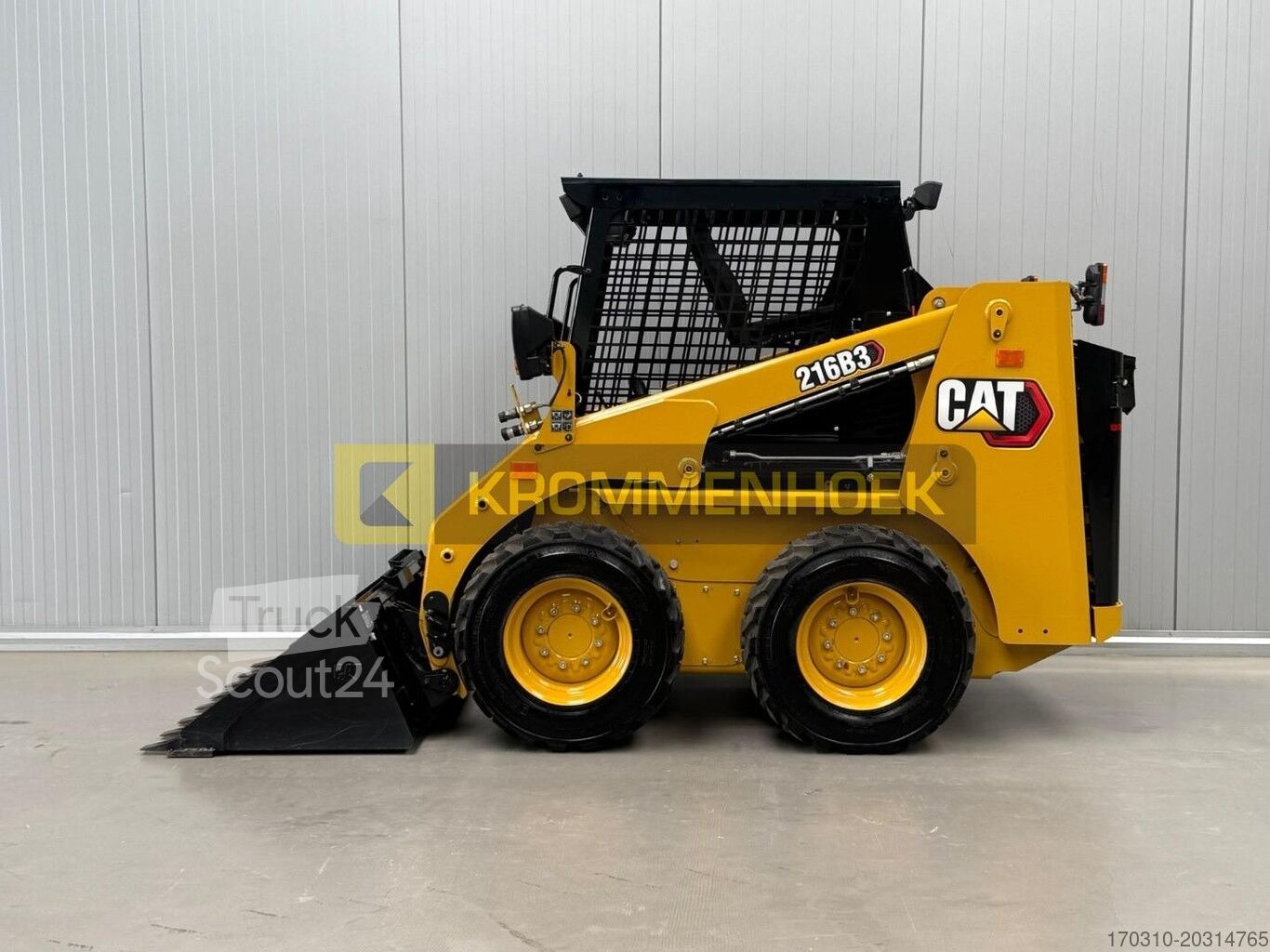Caterpillar216B3