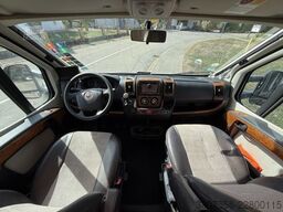 Knaus Sky TI 650 MF Solar, AHK und TV