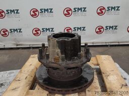 Mercedes Occ wielnaaf Mercedes