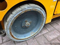 Haulotte Compact 8 Electric, 8.2m Working Height, 350kg Cap