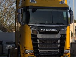 Scania S 580