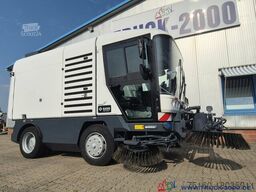 Ravo Ravo 540 3 Besen Sweeper 62 km/h Autobahn fähig
