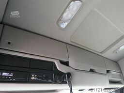 Scania G320 NGS | Sliding curtains | Dhollandia 2000Kg...