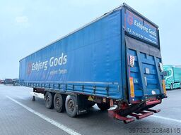 Krone 3 axle Curtainsider / Planenauflieger