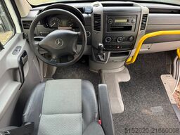 Mercedes Benz Sprinter 906Rollstuhl-Mehrzweckfahrzeug