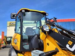 JCB 406 - Stufe V - inkl. Schaufel und Gabel