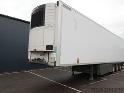 LAMBERET 3 AXLE FRIGO TRAILER WITH CARRIER VECTOR 1950mt