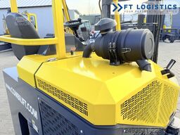 Combilift CB3000 GAS TRIPLEX 4900 FREE-LIFT