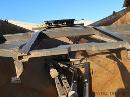 Mercedes-Benz 3251 K 8x4 Wechselsystem