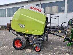 CLAAS Variant 365 RC