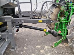 CLAAS Variant 365 RC