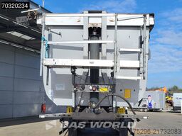 Schmitz SGF*S3 44m3 Grain Hatch Lift Axle