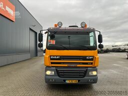 DAF CF 85.410 8x2 / HMF 3000 K6 crane (30T/m 6x ext...