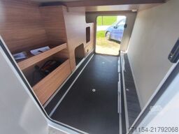 WEINSBERG CaraSuite 650MEG SPICY,Automatik, Hubbett,W-Lan