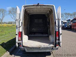 VOLKSWAGEN CRAFTER 35 2.0