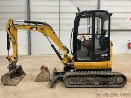 CAT 302.7 D CR