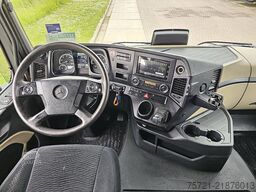 MERCEDES-BENZ ACTROS 1843