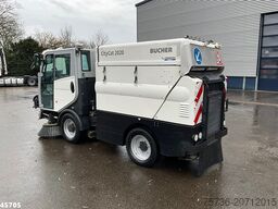 Bucher Citycat 2020 with 3-rd brush