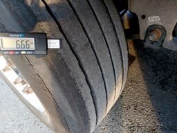 SCHMITZ CARGOBULL SKO24/L-13.4 FP 65-THERMO KING-Doppelstock-Lift