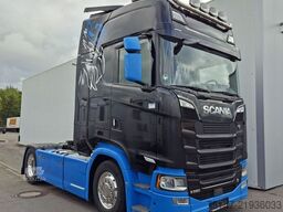SCANIA S 580 A4x2NA V8 Highline ACC Navi Leder 2x Tank