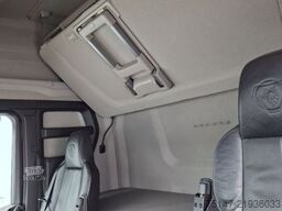 SCANIA S 580 A4x2NA V8 Highline ACC Navi Leder 2x Tank