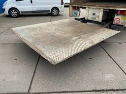 MAN TGS 26.320 / 6x2/4 / ADR / Closed box / Dhollandia