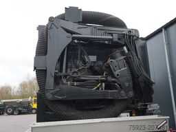 Mercedes-Benz ACTROS 4144 8X4 SEWER VACUUM MANUAL GEARBOX STE...