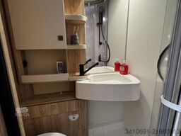 EURAMOBIL Profila T 696EB 3xMondial Lithium FAS Dachlüfter