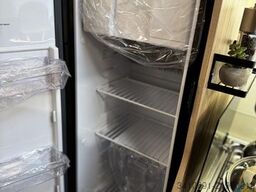 EURAMOBIL Profila T 696EB 3xMondial Lithium FAS Dachlüfter