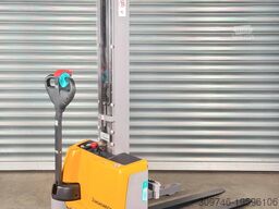 Jungheinrich EJC M10b - Service Neu - 1,54m Hub -1t - Nur 8 Std. - Neu