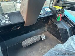 MANITOU M30-4D/ST5 4X4, Gelände, 3to. Traglast, 5,5m